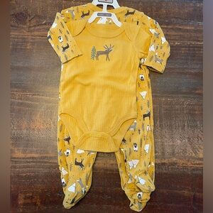 3 piece sleeper/outfit 0-3 months